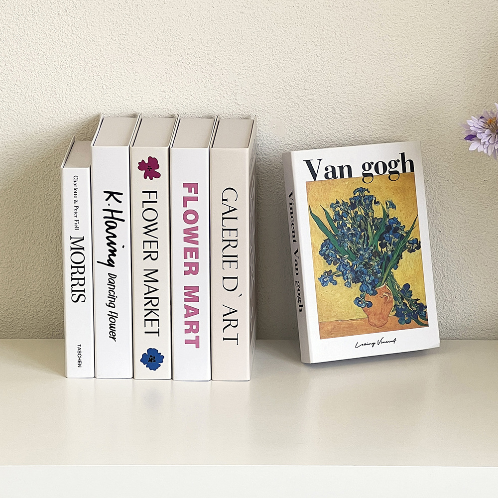 Książka symulacyjna Sztuka Kwi – Interior Design Book recenzja i cena