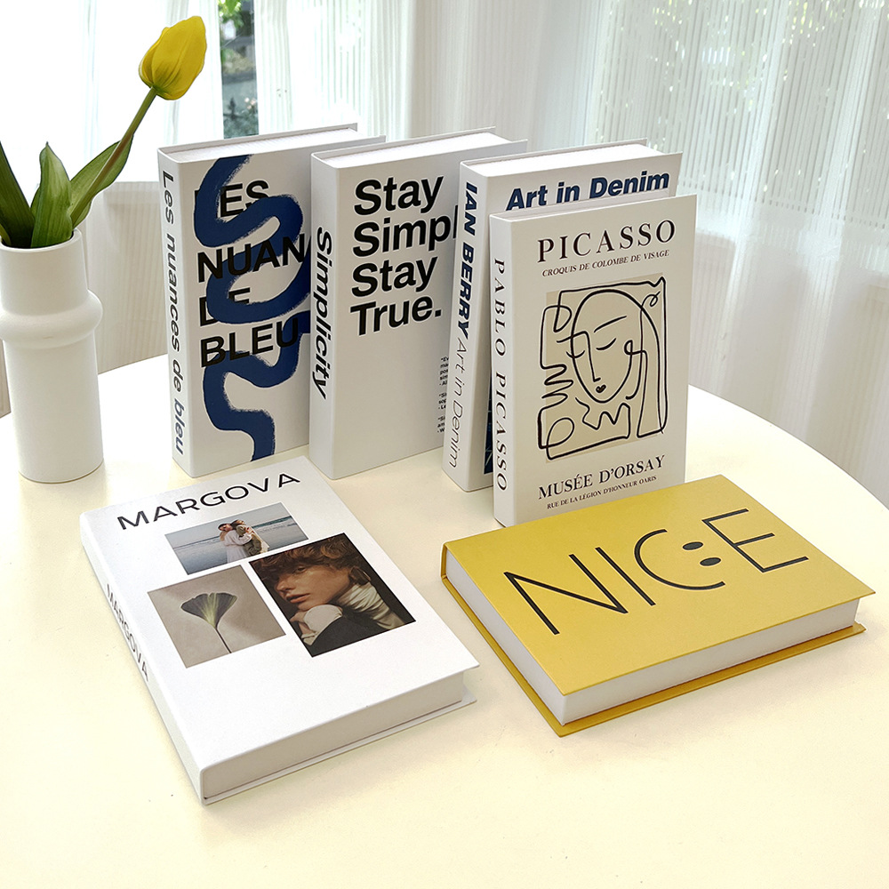 Książka symulacyjna Sztuka Kwi – Interior Design Book recenzja i cena