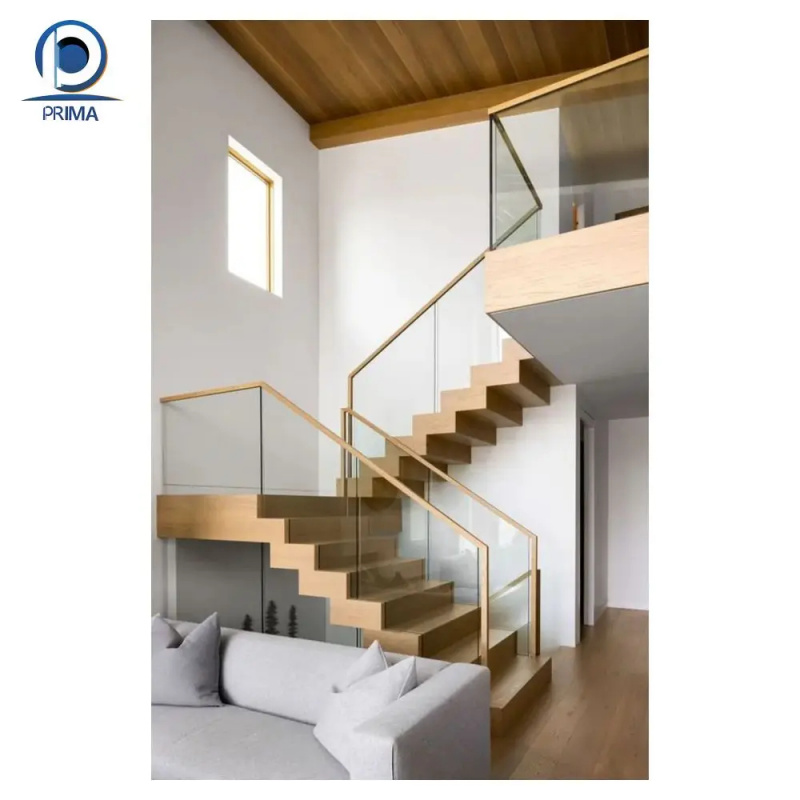 Schody do mieszkania z nowocze – Interior Designer recenzja i cena