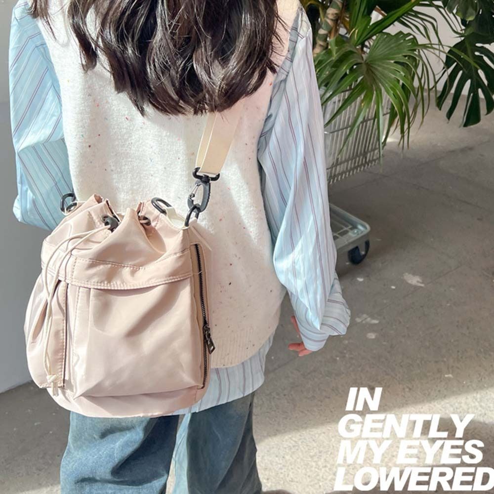 Urocza torba crossbody w stylu – Interior Design Korean Style recenzja i cena