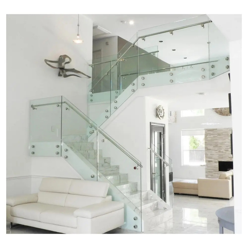 Niestandardowe schody wewnętrz – Interior Designer recenzja i cena